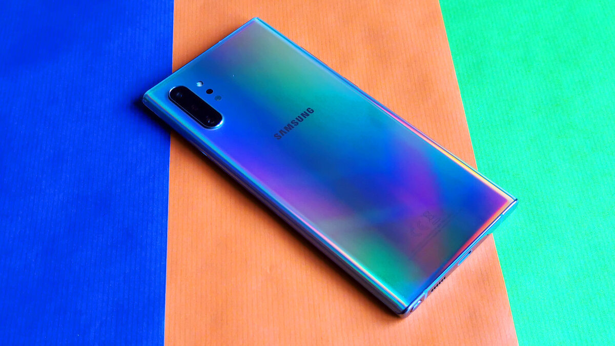 В Samsung Galaxy Note 10 Plus есть многое, за что его можно полюбить