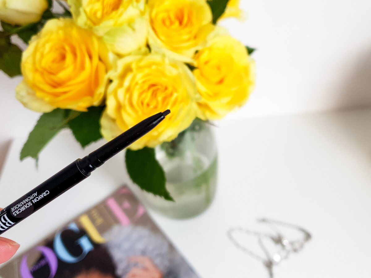 Листайте фото