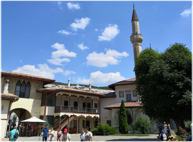 Ханский дворец