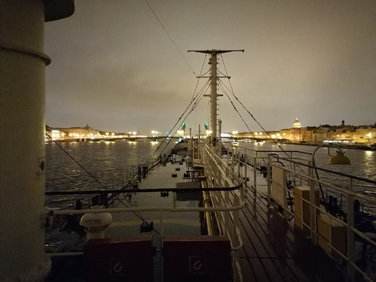 Санкт-Петербург. С борта танкера "Волгонефть-146". Июль 2020. Фото Александр Курлапов