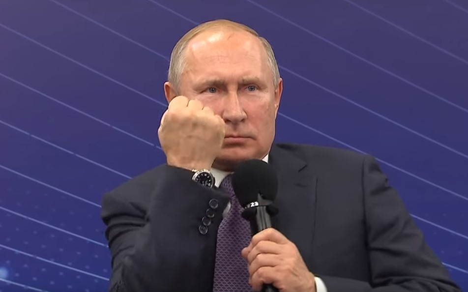 Президент готовится озвучить очередное послание. 