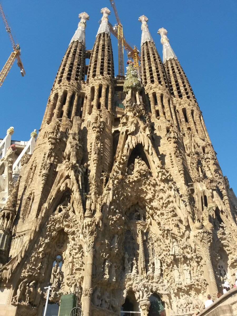 Творение Антонио Гауди