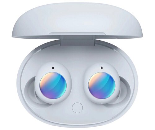 Гарнитура поставляется с зарядным кейсом