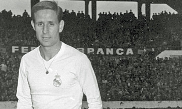 Раймон Копа