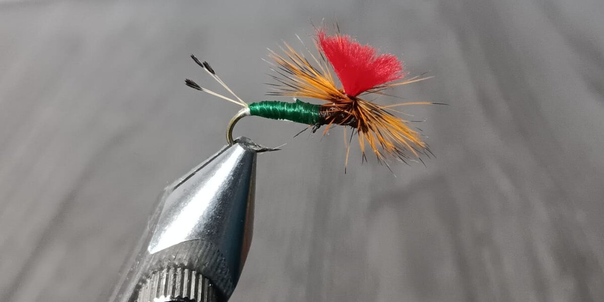 мушка zt069120. мушка нимфа ручейника. мушка тела. мушка трубочник. нахлыстовая мушка медведка.
