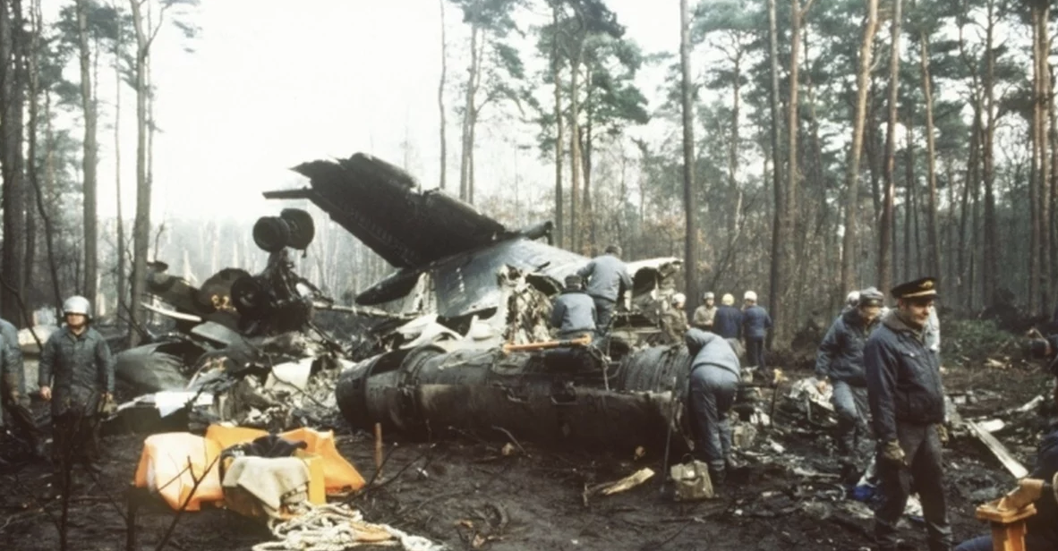 Авиакатастрофа ту 134. Катастрофа ту-134 под Минском 1985. Ту 134 крушение под Берлином.