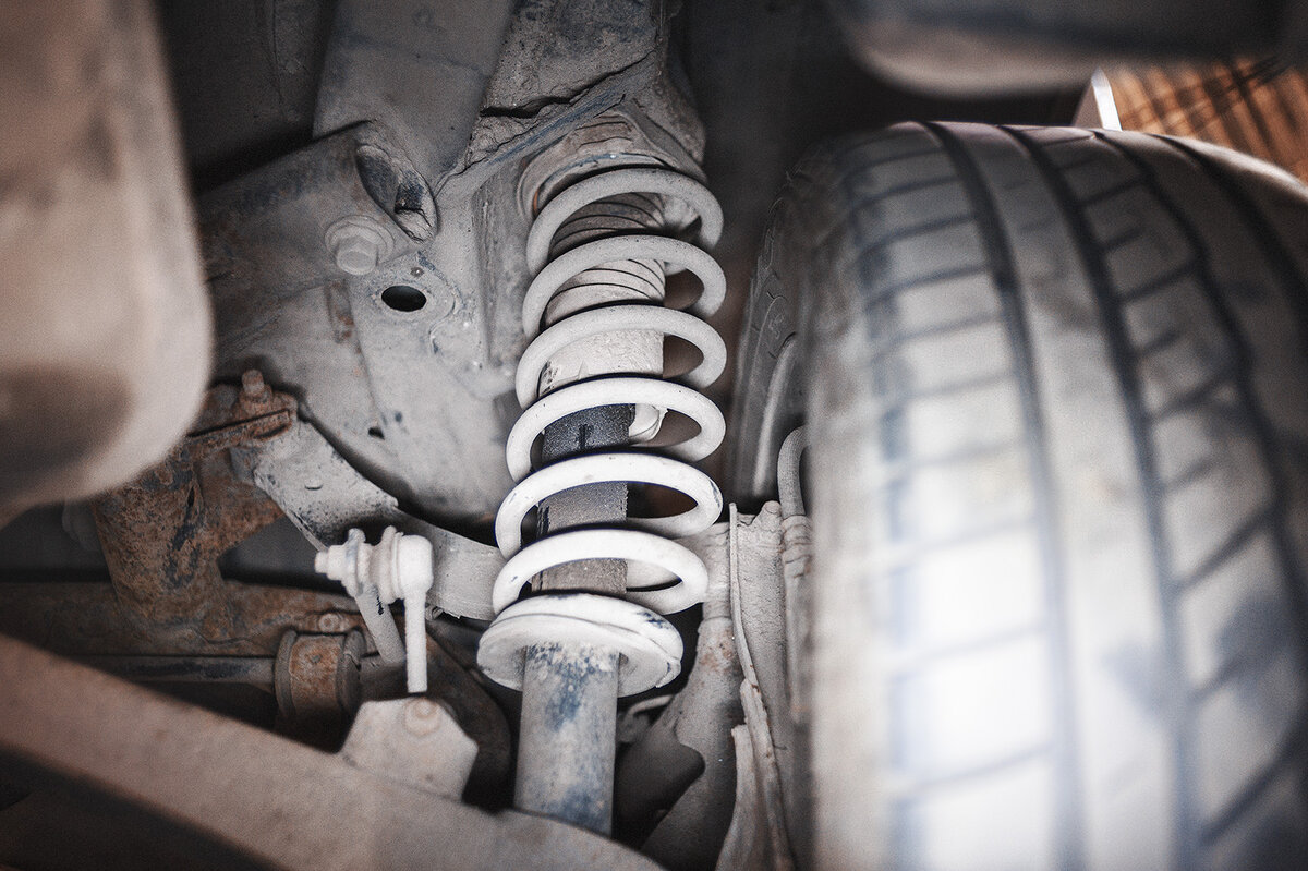 Перекос пружины заднего амортизатора