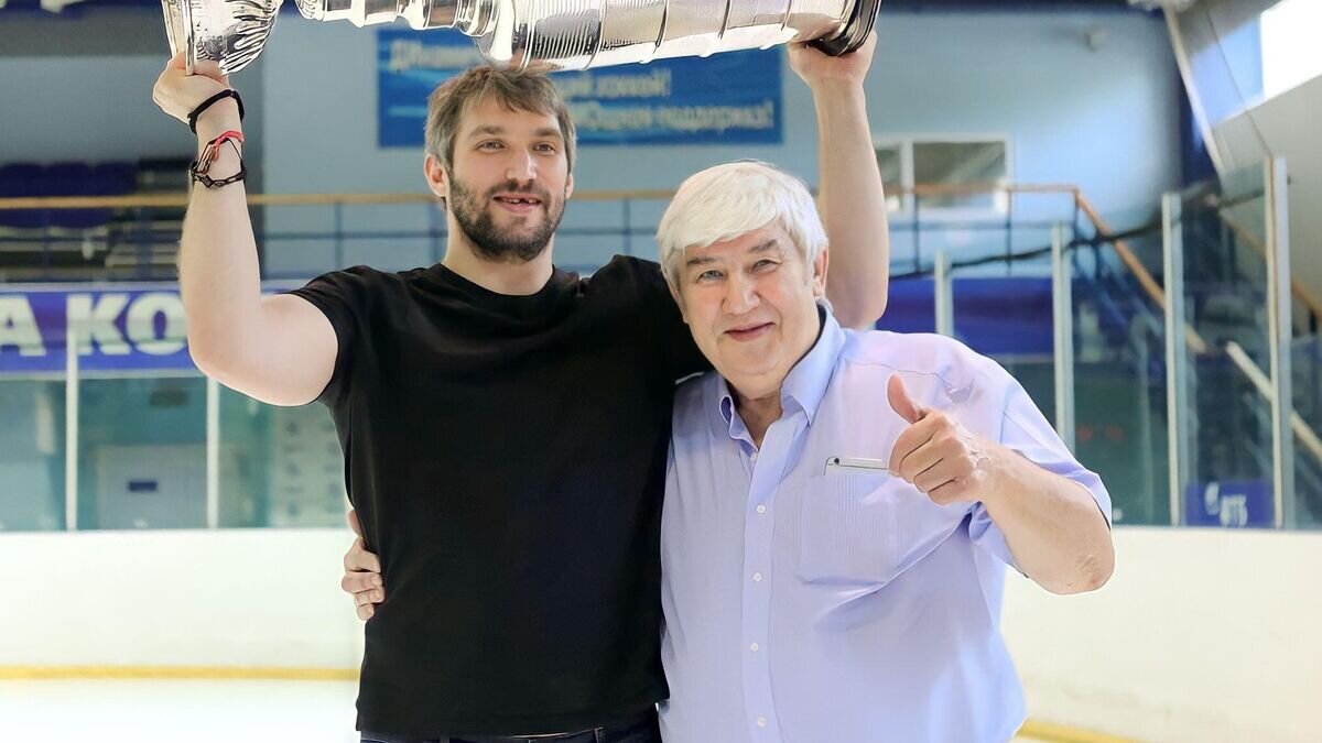    Александр и Михаил Овечкины© Фото : ХК "Динамо Москва"