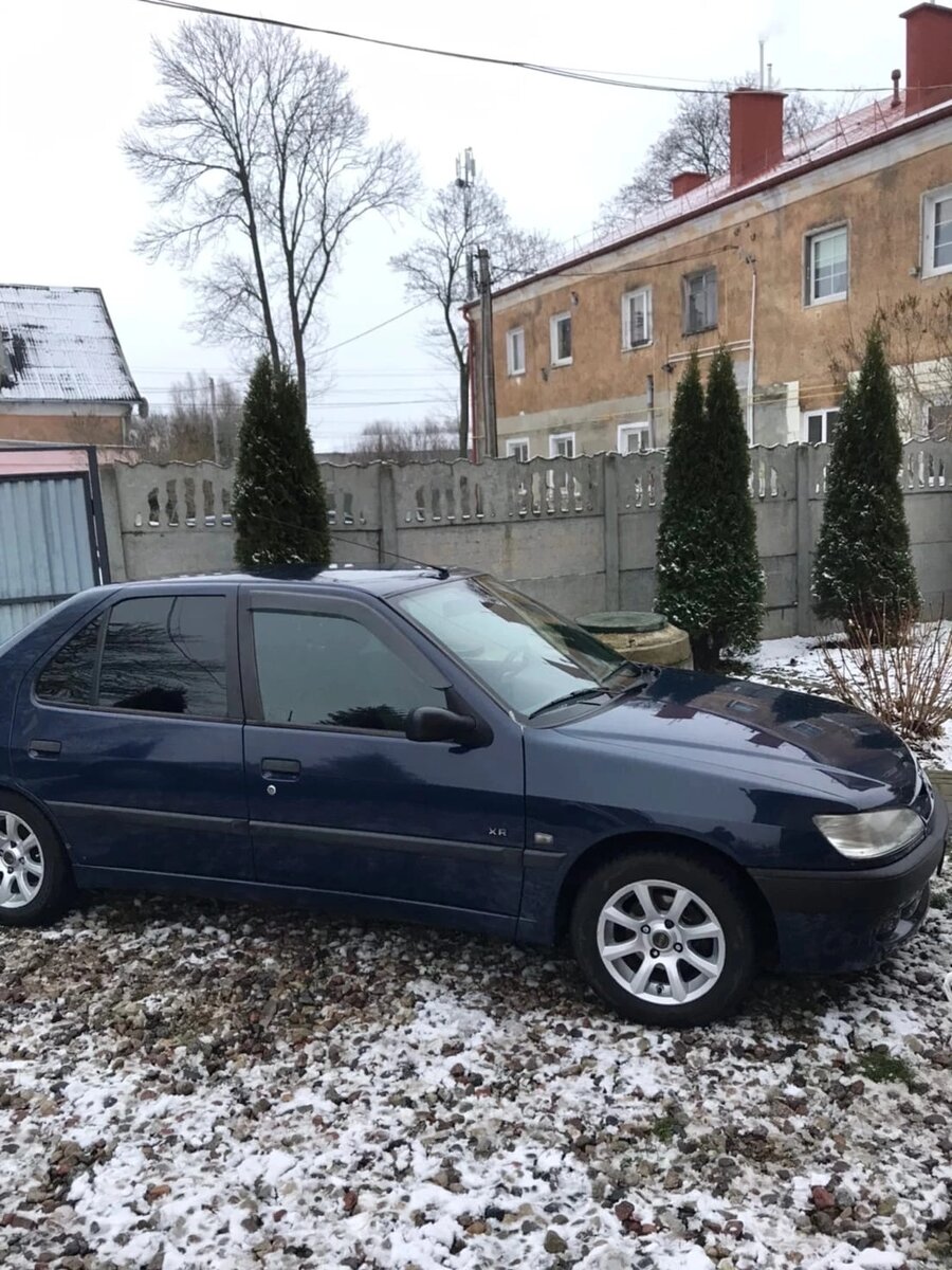 Peugeot 306 на автомате. 