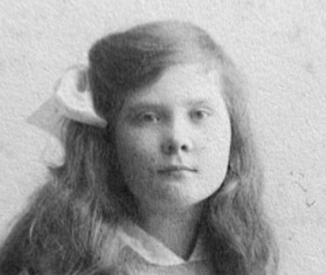  Наталья в детстве