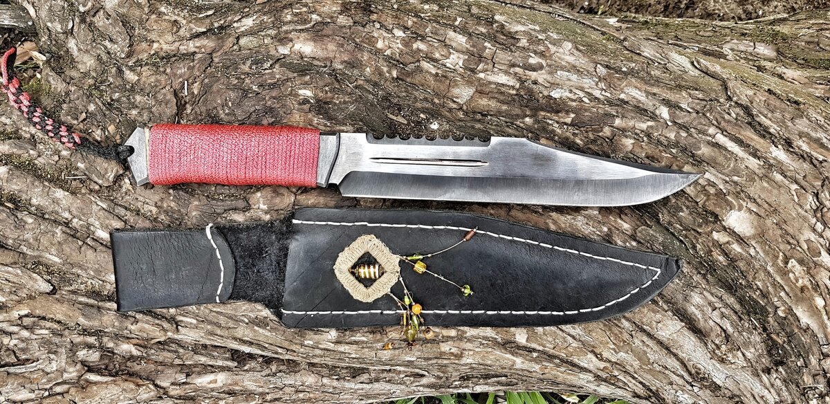 Нож Рембо-2, сталь 65Г, бакелитовая фанера 