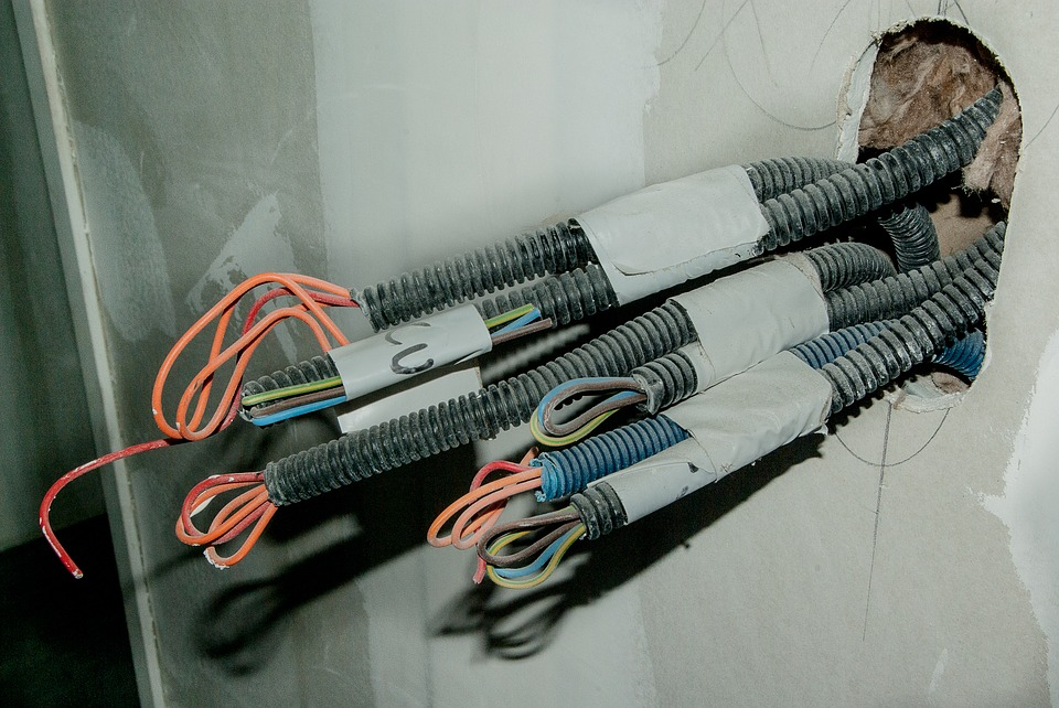 Как рассчитать сечение кабеля для проводки в квартире и его количество - 5