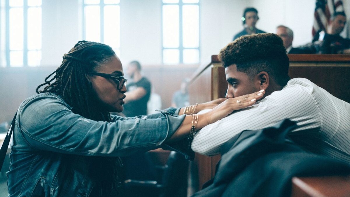 Кадр из сериала "Когда они нас увидят"