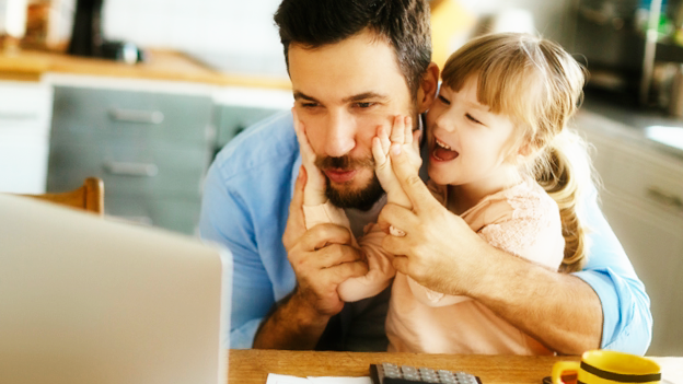 Дружба родителей с детьми начинается, когда дети взрослеют