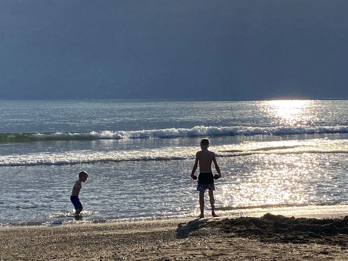 Турция в марте куда лучше поехать. Климат в турции в апреле. Тунис температура. Греция температура по месяцам. Турция весной анталийское побережье.