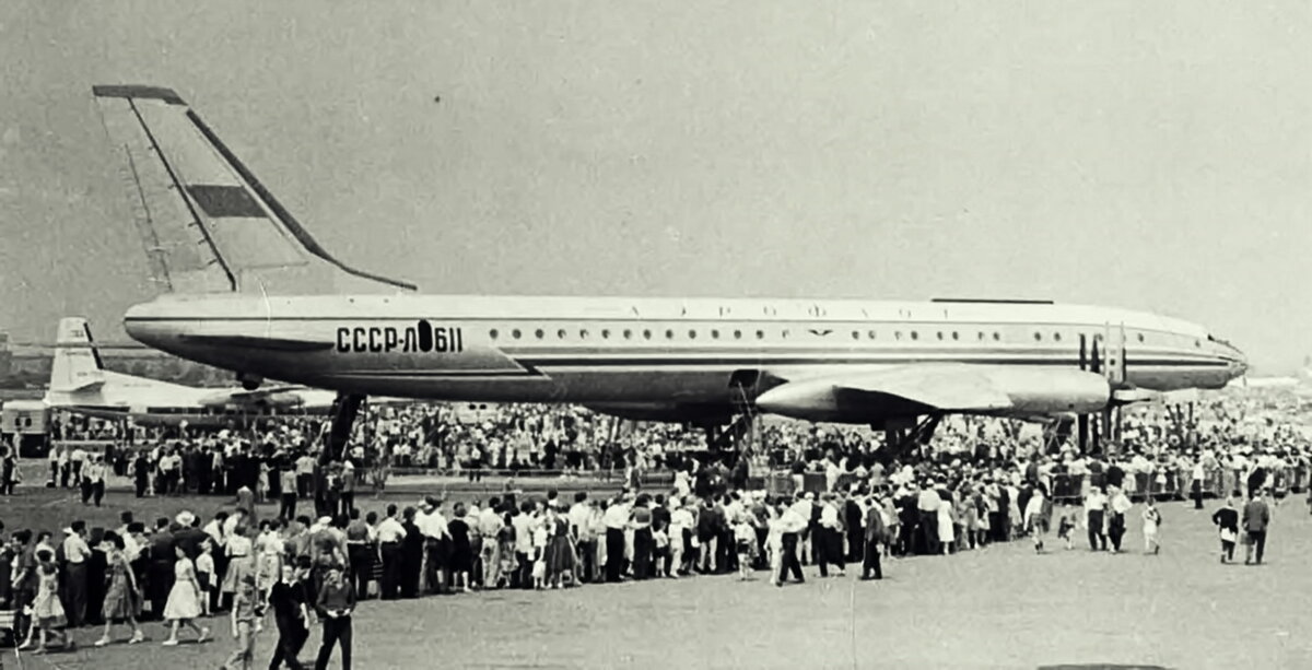 Ту-114