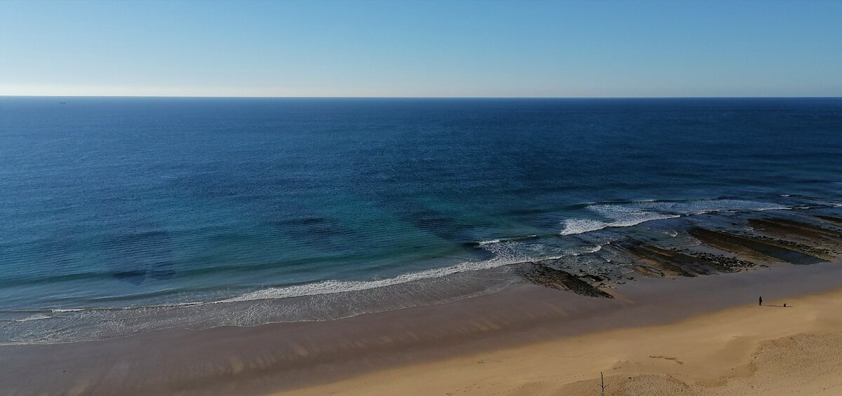 Фото сделано мной. На океане отлив