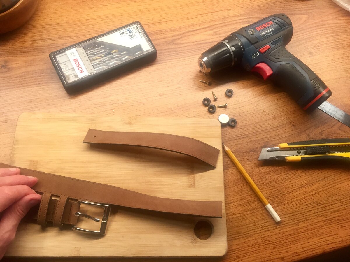 Все, что требуется для ручек - на фото