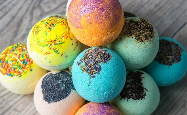 Разные виды бомбочек для ванн.