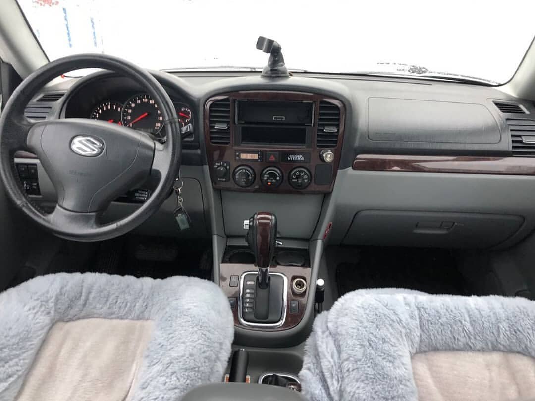  Suzuki Grand Vitara xl-7