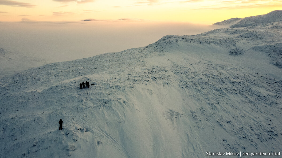 Облачное море над горой Яр-Кеу