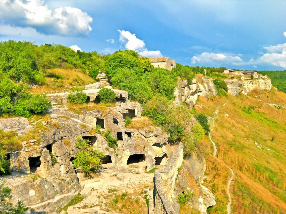 Пещерные города крыма фото Крым. Рукотворные пещерные города Домашний турист Дзен