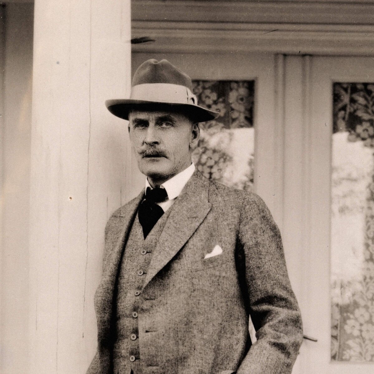 Портрет Кнута Гамсуна, Норхольм, 1927 г. / Фотограф Андерс Бир Вильс, flickr.com