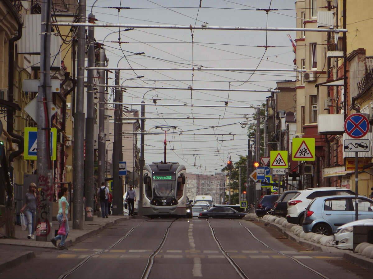 Маршрут №1 на ул. Станиславского. 