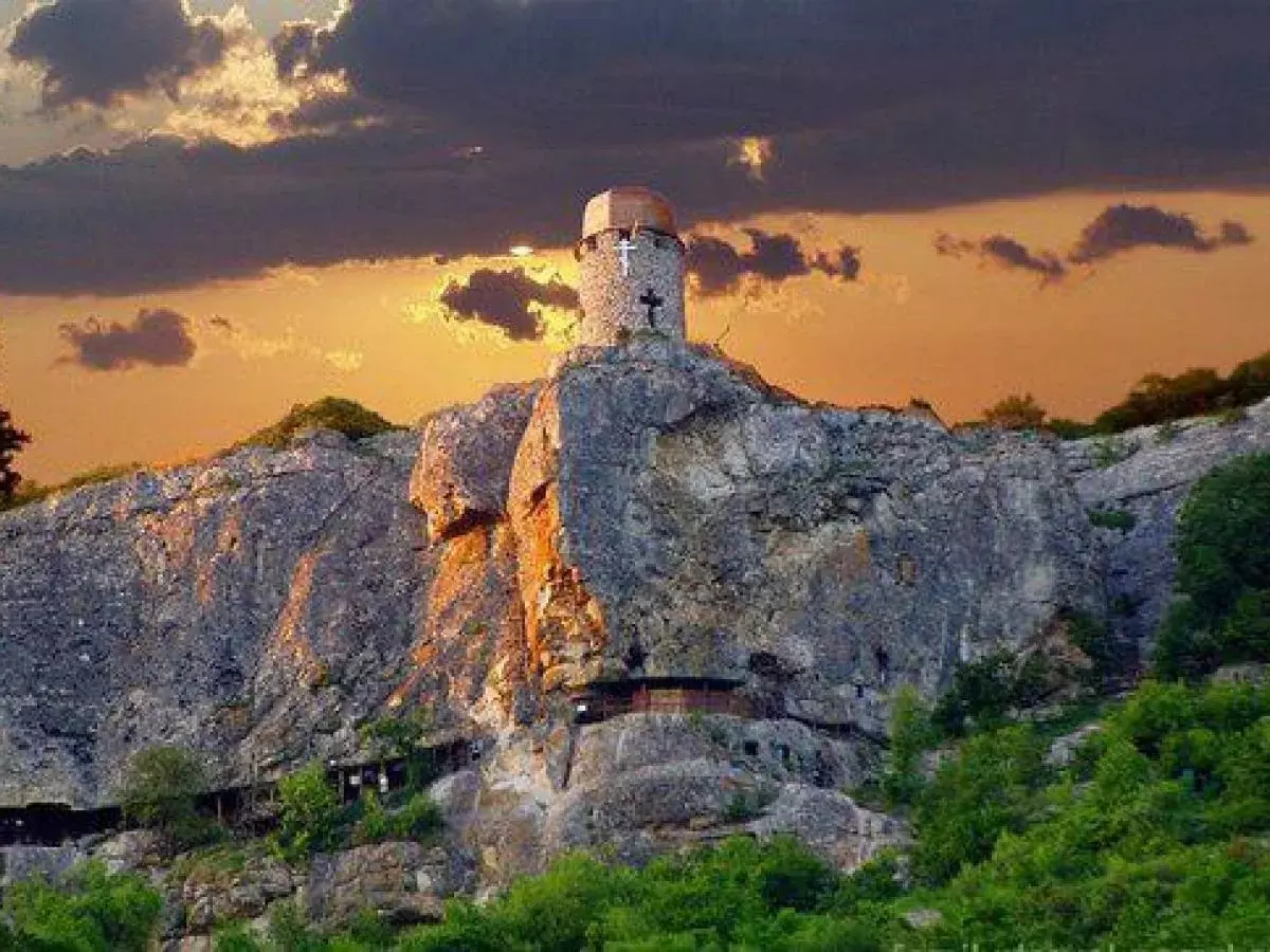 Монастырь Шулдан. Фото: https://yandex.ru/images
