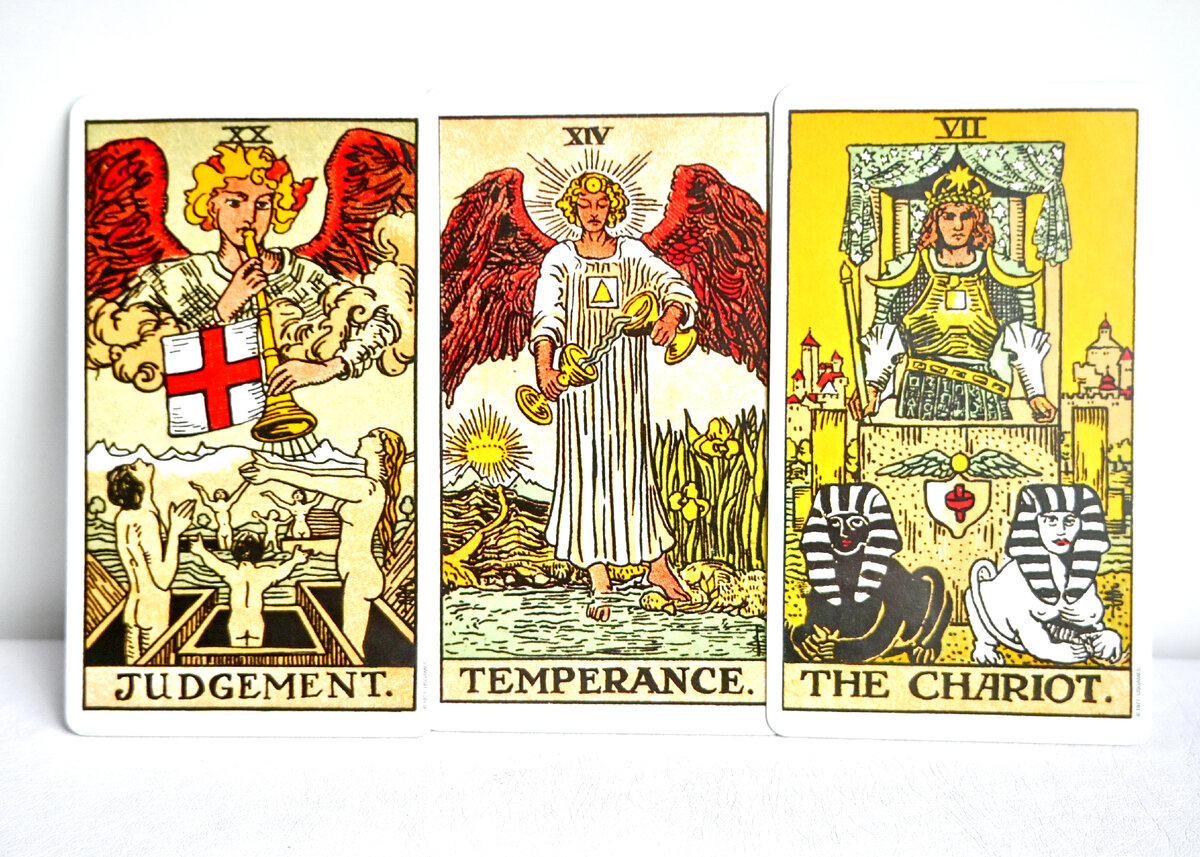 Суд, Умеренность, Колесница