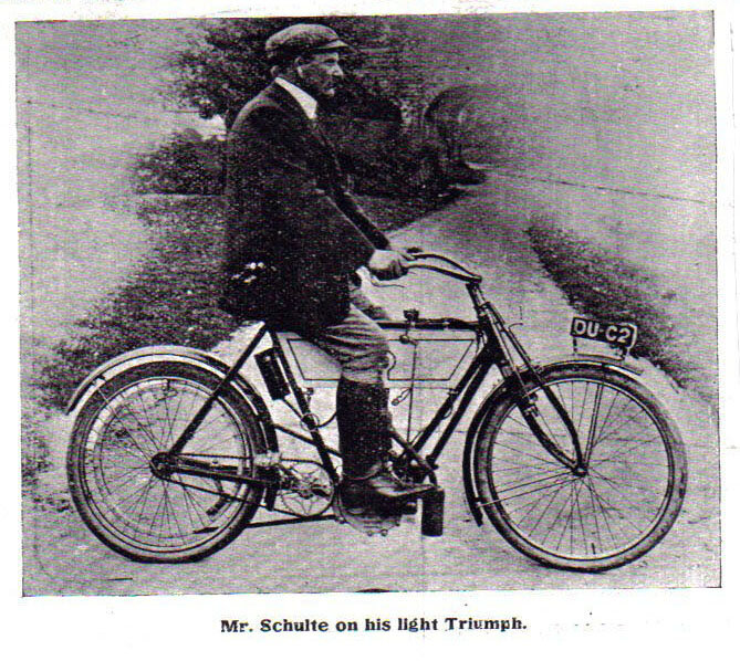 1904-triumph-motorcycle Siegfried Bettmann