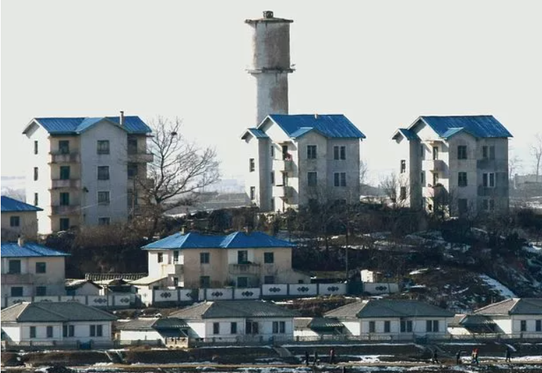 Desertedplaces.blogspot.com