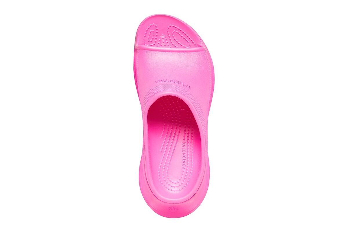 Pool crocs online