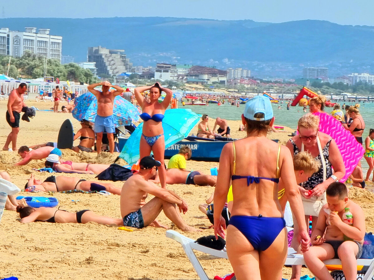 22 июня анапа. Витязево пляж. Анапа 2022. Пляж Витязево в Анапе 2022. Море жара.