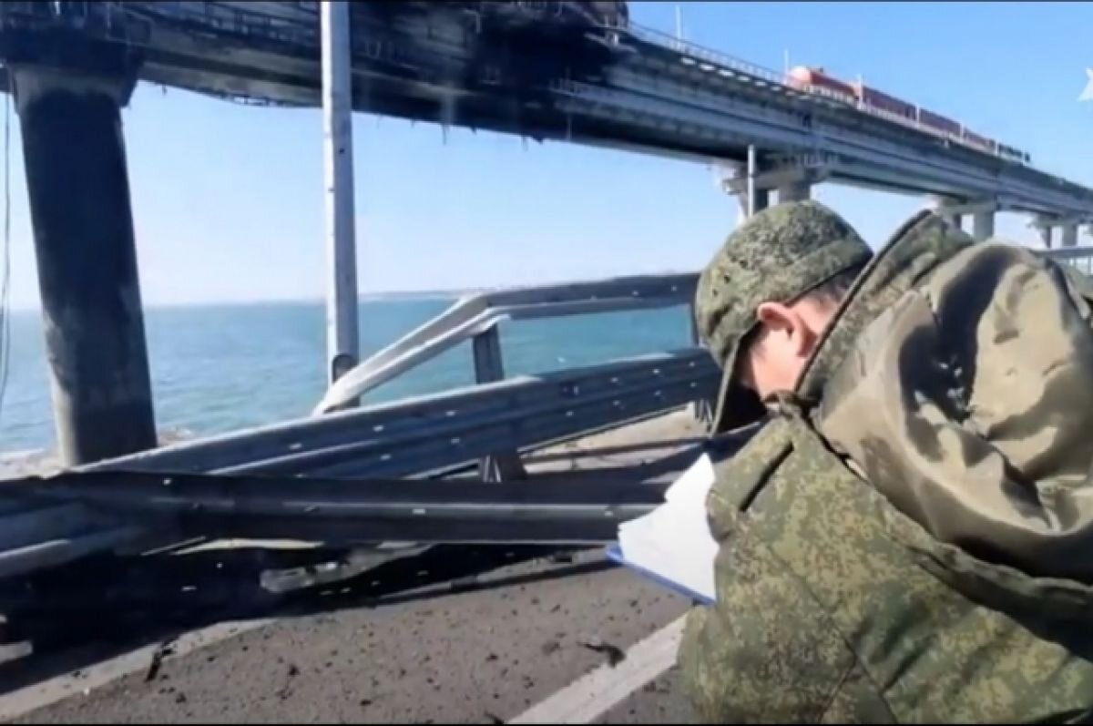    Владелец взорвавшейся на Крымском мосту фуры сказал, кто мог быть за рулём