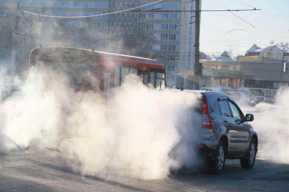     Метеоусловия способствуют накоплению вредных примесей в воздухе Олег УКЛАДОВ