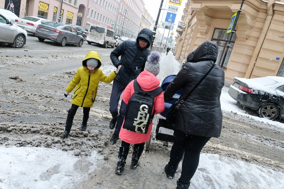     Александр Колесов обещал много оттепелей в Петербурге до конца зимы Артем КИЛЬКИН (архив)