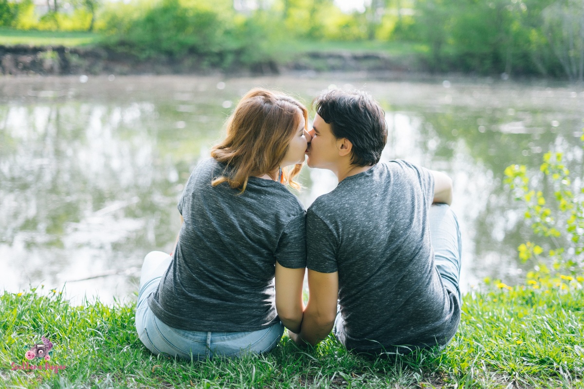 Счастье не в деньгах? А в чем?