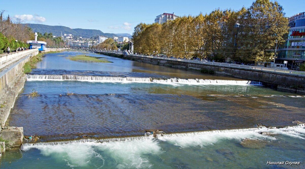 2. Пороги на реке.