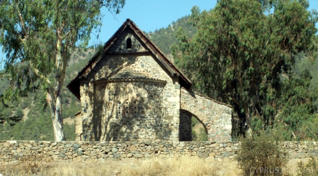 Старинная Церковь в Кипре