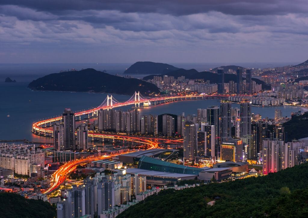 Все фотографии Южной Кореи взяты из открытых источников в интернете.