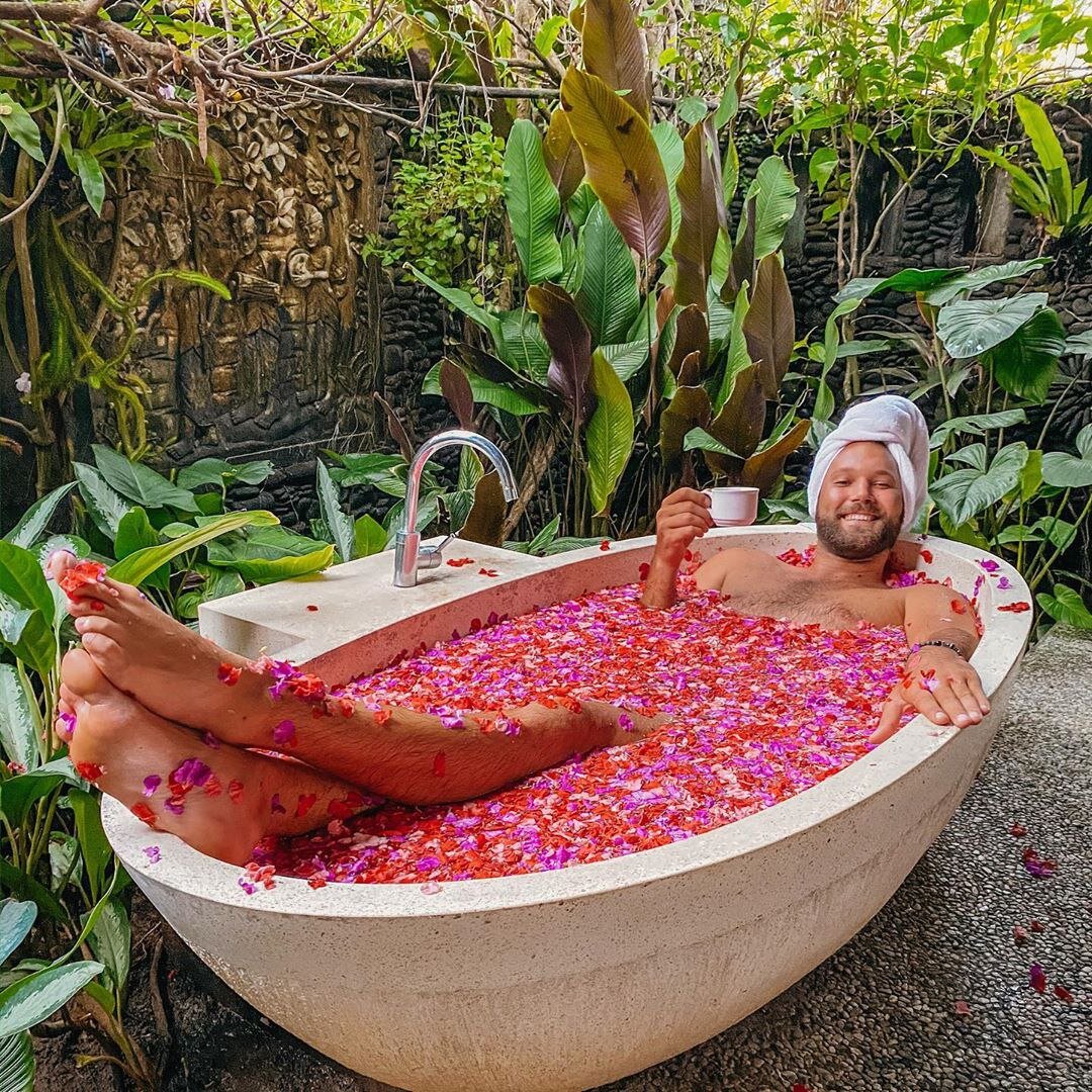 Спасибо за шуточное фото: instagram @g.podolskiy