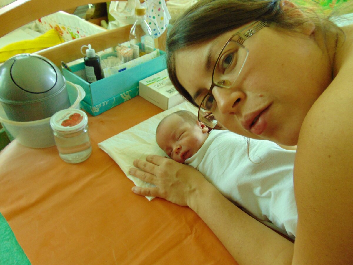 А ещё я очень хотела быть хорошей матерью. А кто ж не хочет?..