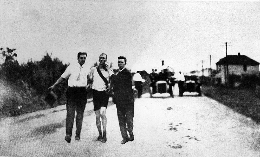Допинговый финиш Томаса Хикса на Олимпиаде-1904