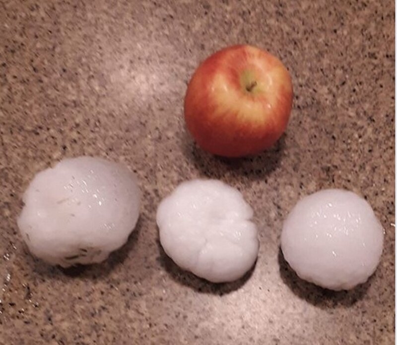 фото из интернета (град в штате Небраска (США) 28 марта 2019 года)