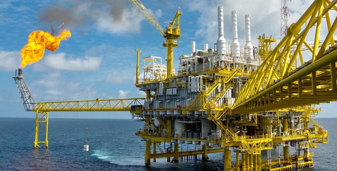 Добыча природного газа осуществляется из недр земли