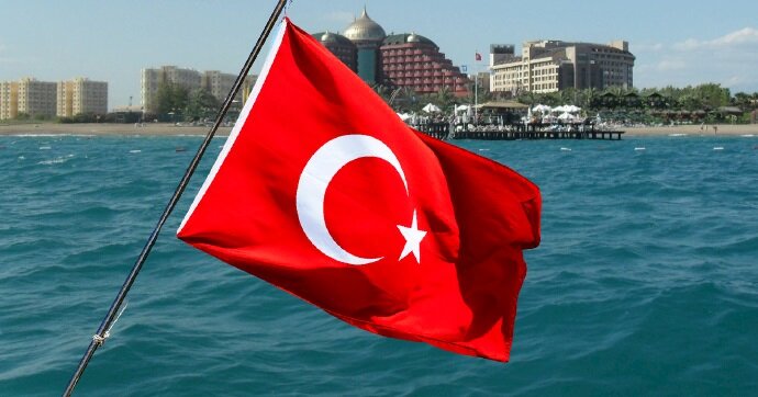 Пляжному отдыху в Турции быть?!