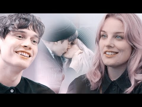 Кадры сериала "Любовь и анархия"