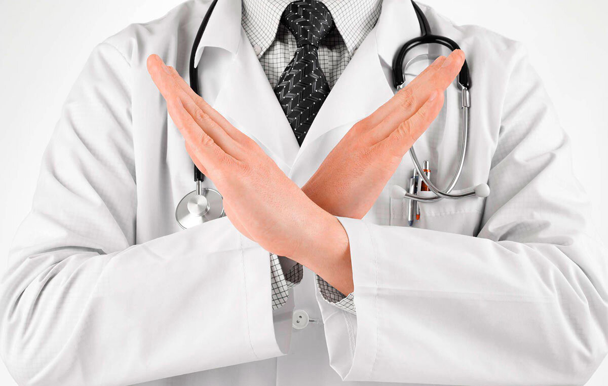 Линзы с дефектом носить категорически нельзя! Исключений нет.