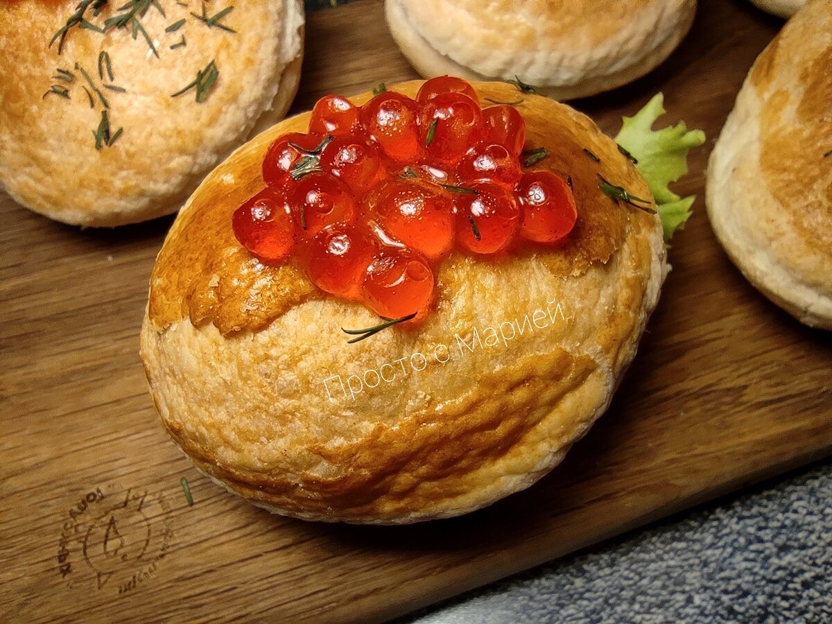 Закуска к праздничному столу на Новый год.